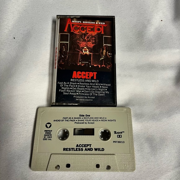Accept Restless and Wild Cassette - Picture 4 of 5